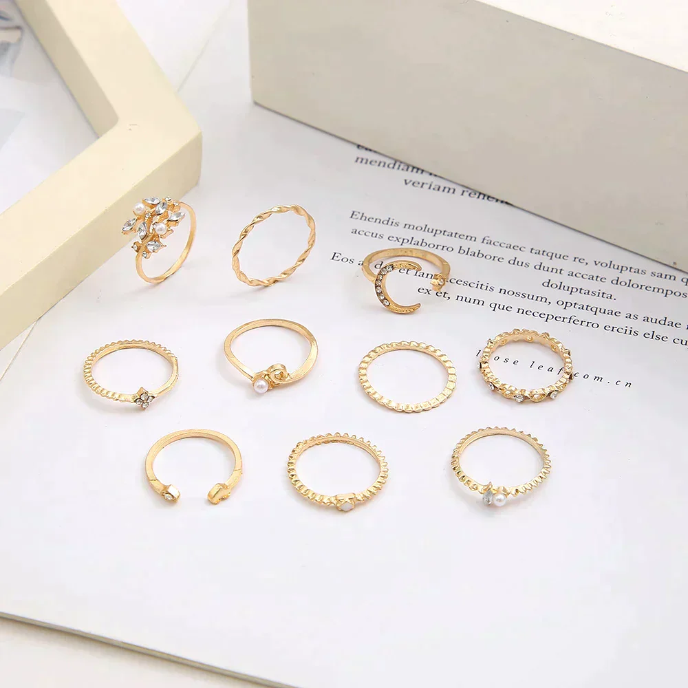 Bohemian Rings in a 10-Pack: Silver and Gold Plated - Image 2