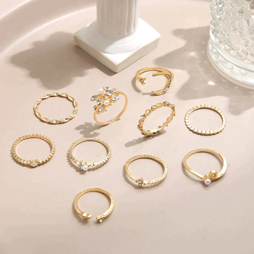 Bohemian Rings in a 10-Pack: Silver and Gold Plated - Image 3