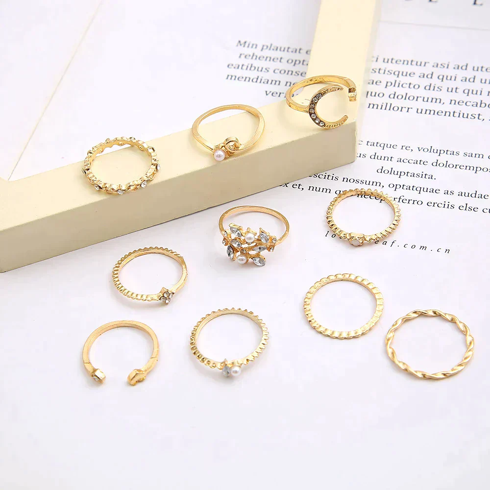 Bohemian Rings in a 10-Pack: Silver and Gold Plated - Image 4