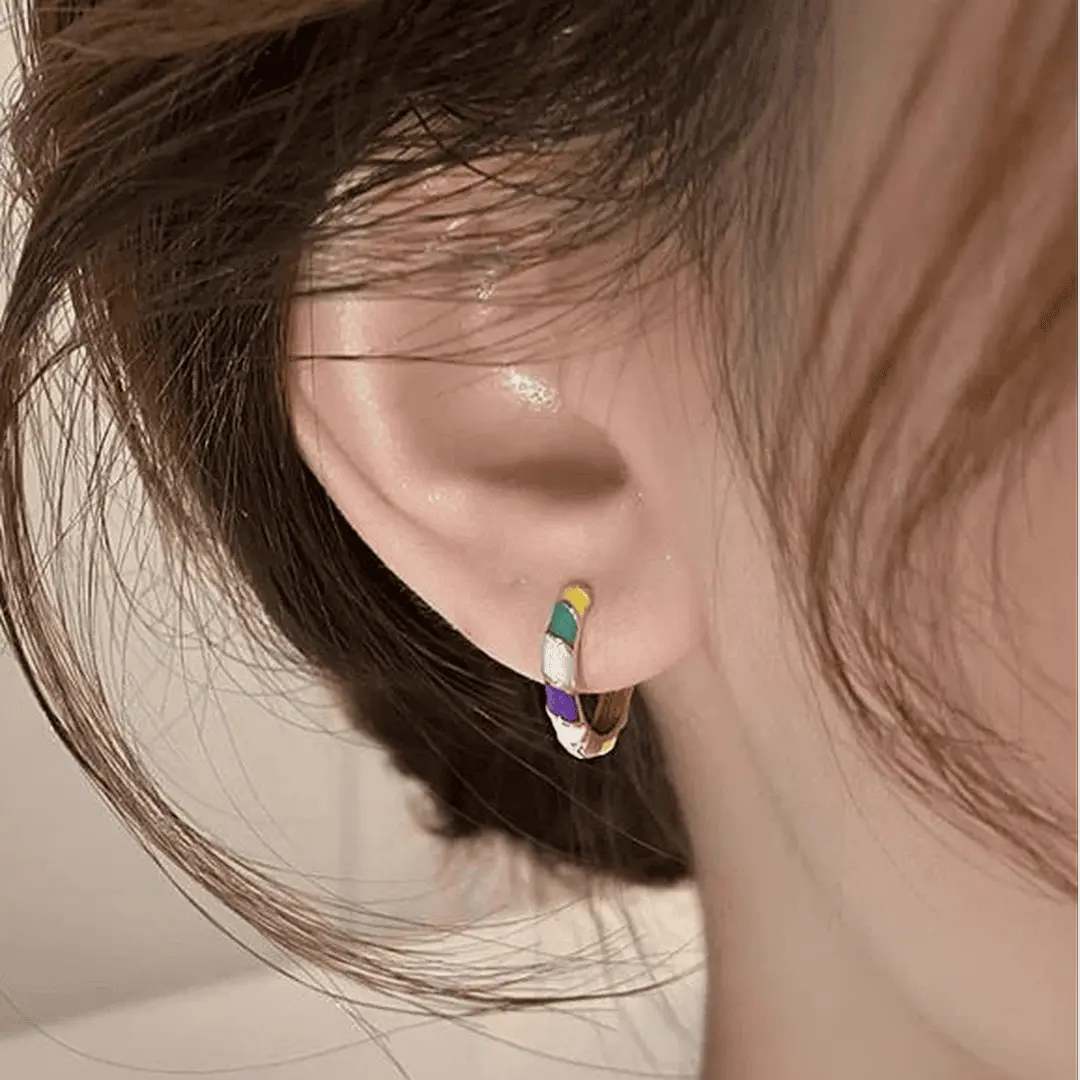Chic Golden Enamel Earrings - Image 2