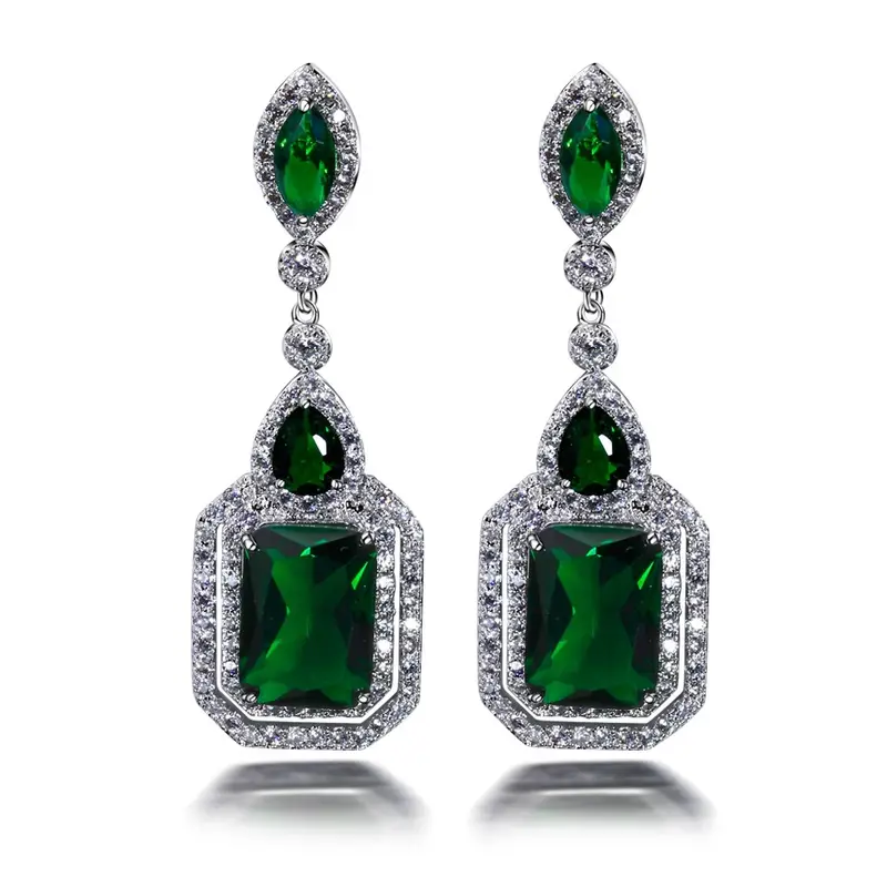 Clarian Verdancia Earrings | White Gold - Image 4