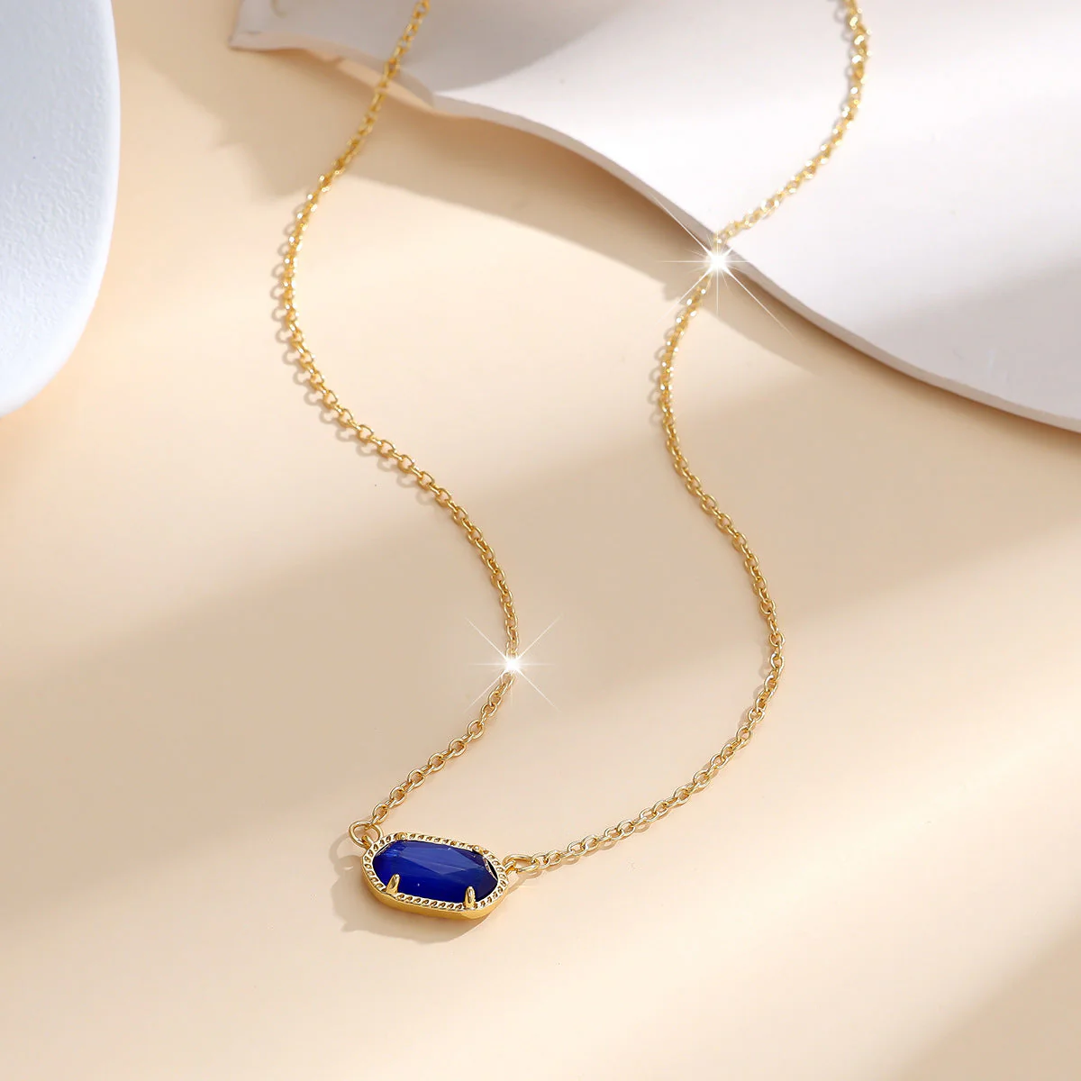 Clasic Oval Sapphire Necklace | Gold - Image 2