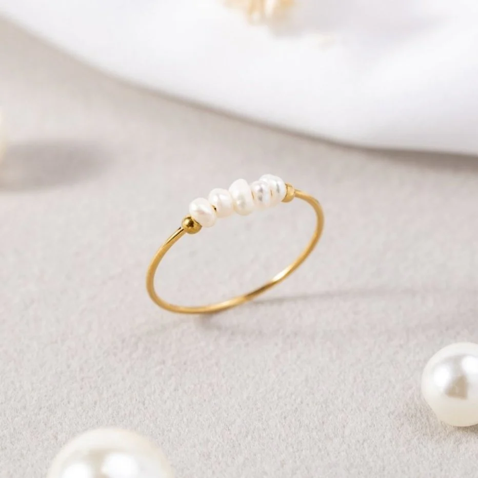Clasic Ring with Freshwater Pearl - Image 5