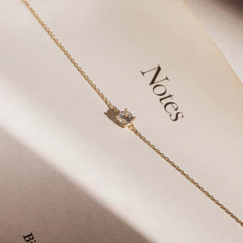 Cléa Moissanite Stone Bracelet | Gold - Image 7