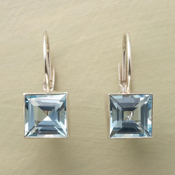 Cubic Glass Earrings in Vintage Blue