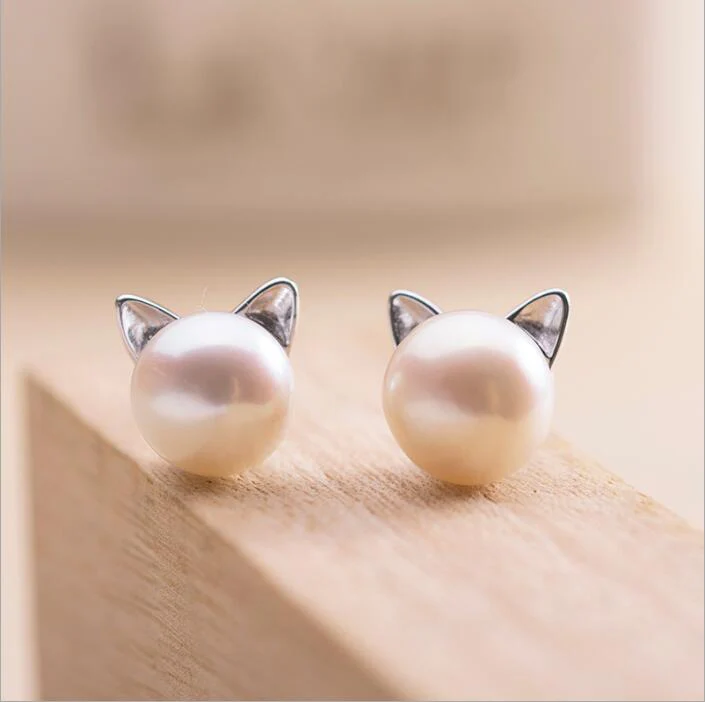 Earrings Kittens with Cultured Pearls and Silver - Image 2