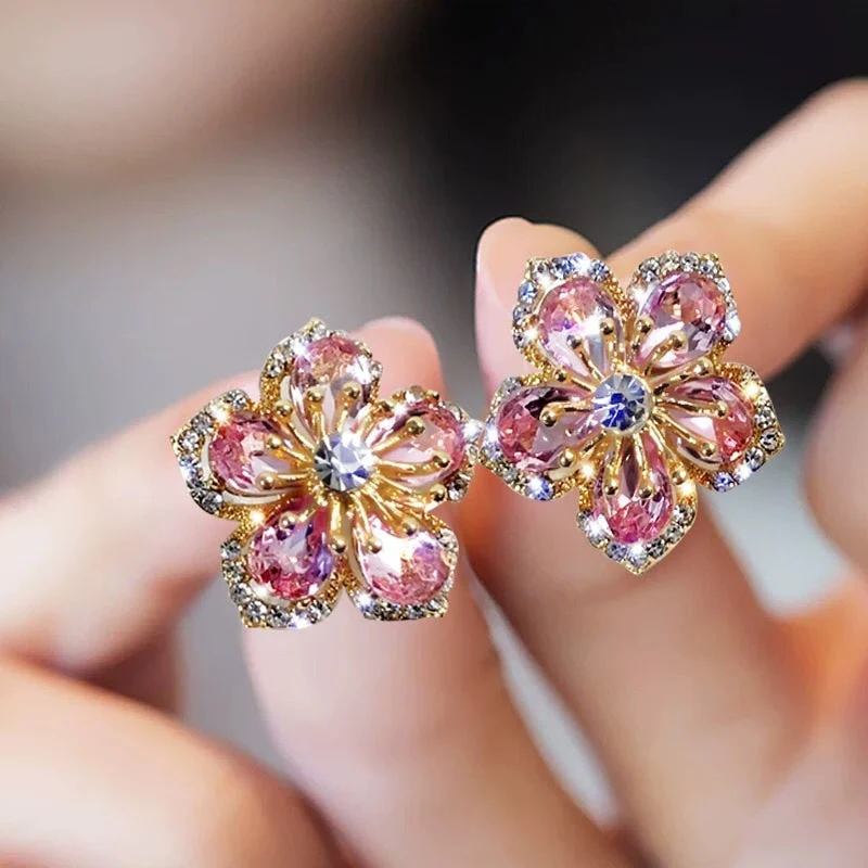Earrings made of multicolored zirconia in silver
