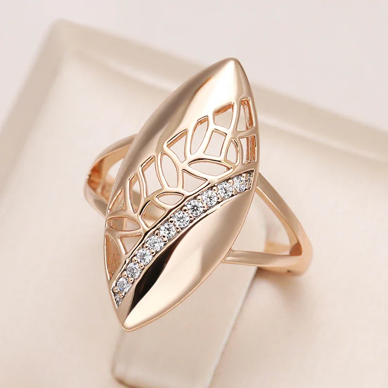 Elegent Zirconia Ring