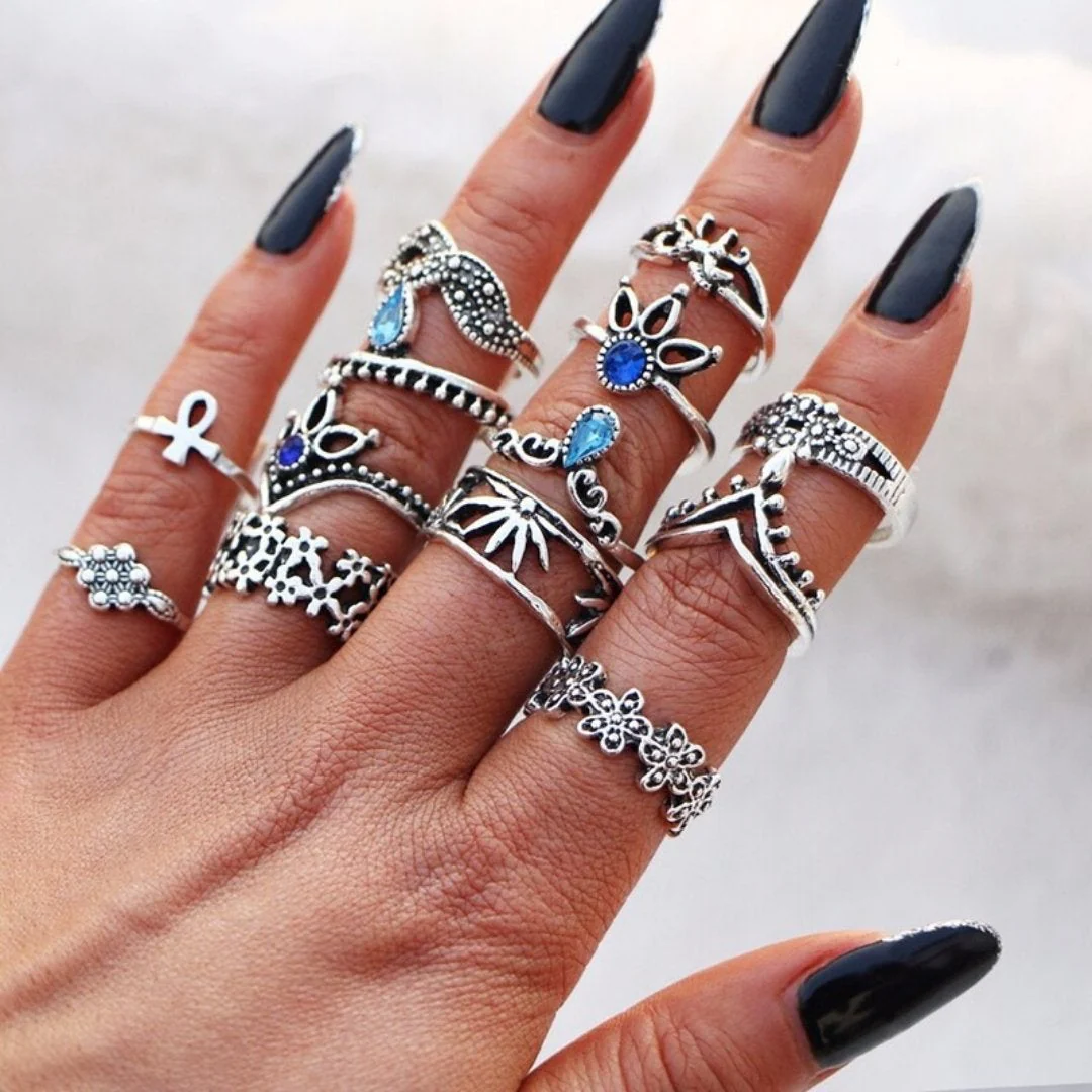 Exclusive Set of 8 to 12 Premium Rings - Image 13