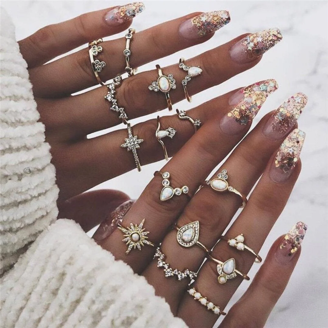 Exclusive Set of 8 to 12 Premium Rings - Image 15