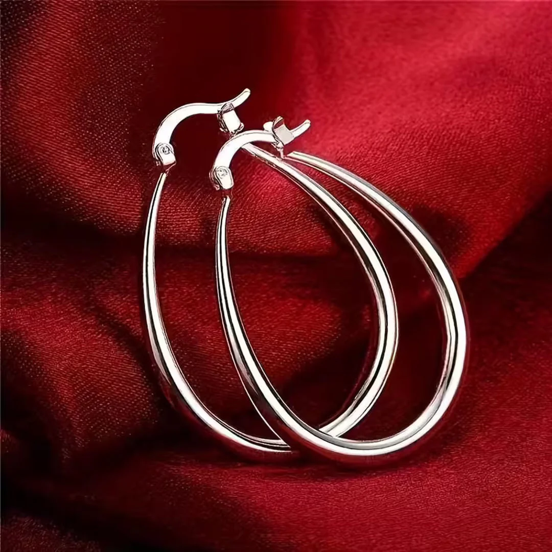 Exclusive Vintage Gold Earrings - Image 3