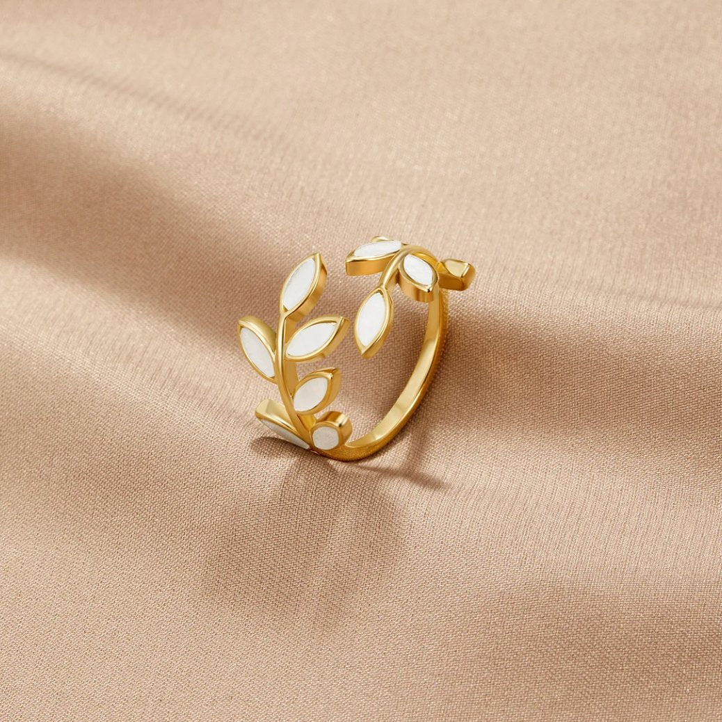 Glden Leaf Ring