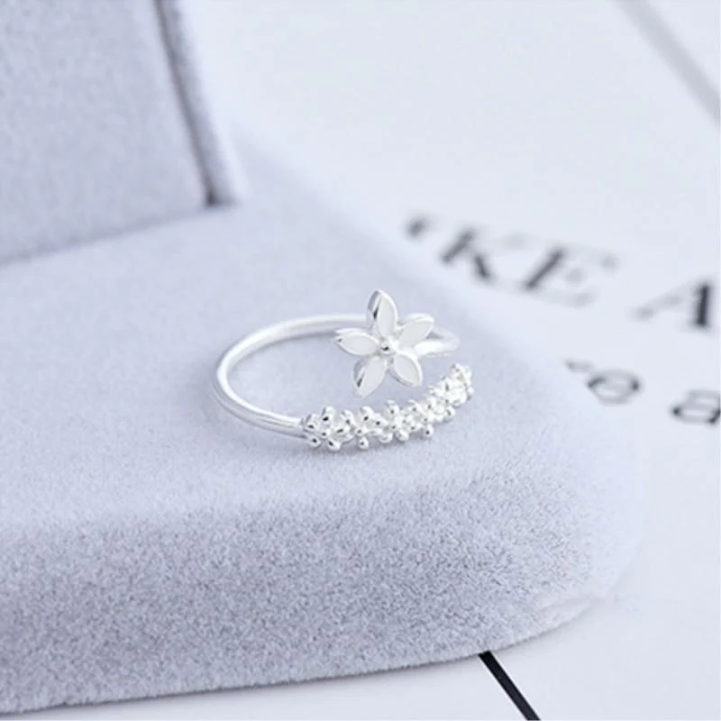 Hand-Painted Enamel Wildflower Ring in Adjustable 925 Silver - Image 2