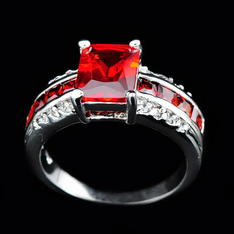 Kassira Redmont Ring | Gold - Image 4