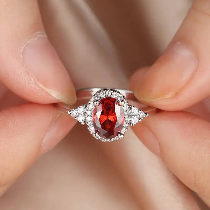 Kirella Emberlain Ring | White Gold - Image 2
