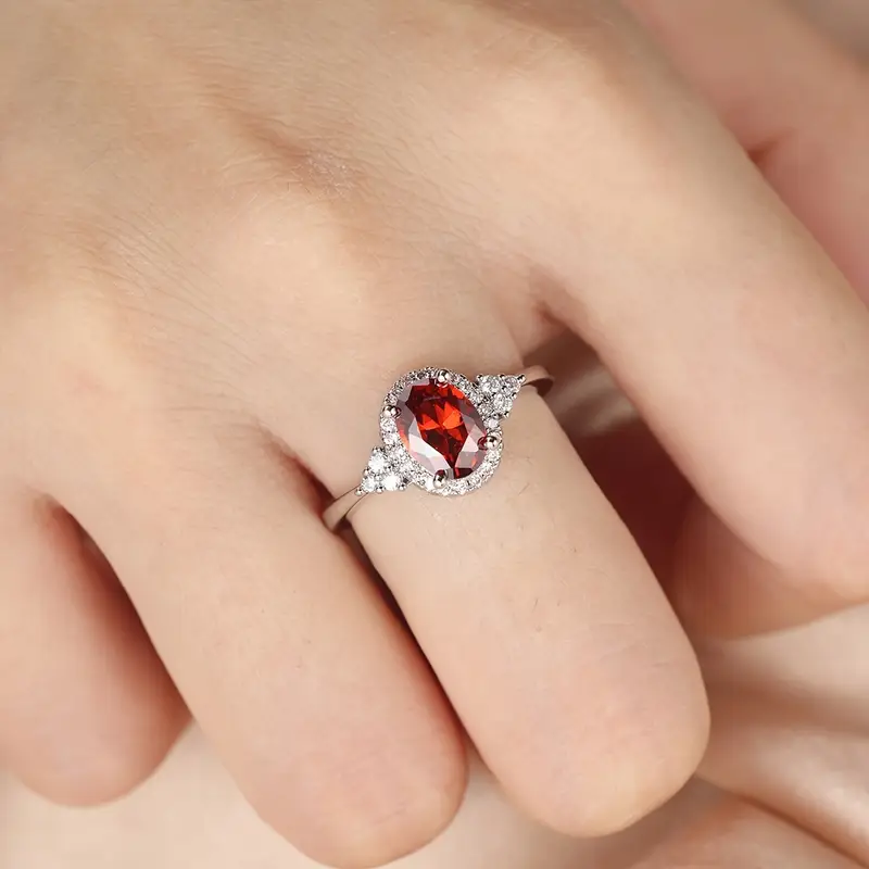 Kirella Emberlain Ring | White Gold - Image 7