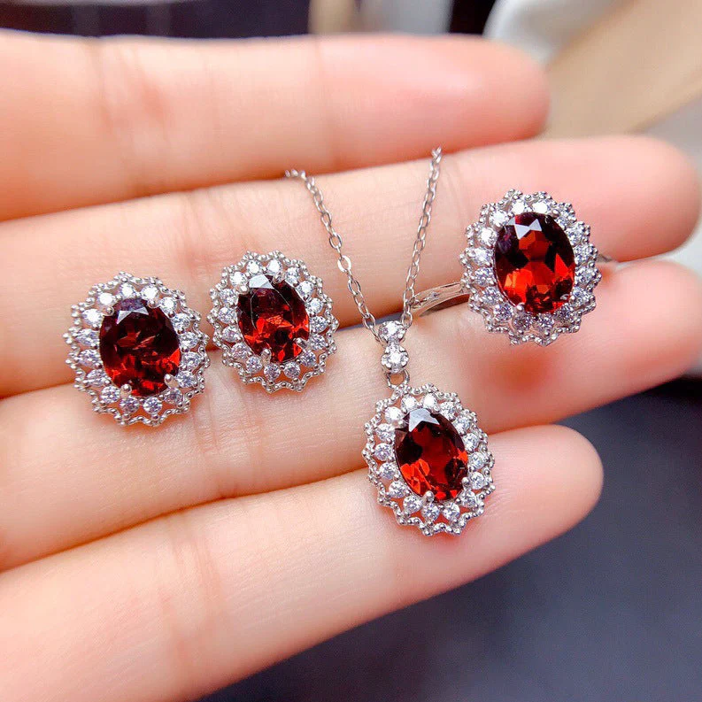 Liyara Venisse Set | White Gold