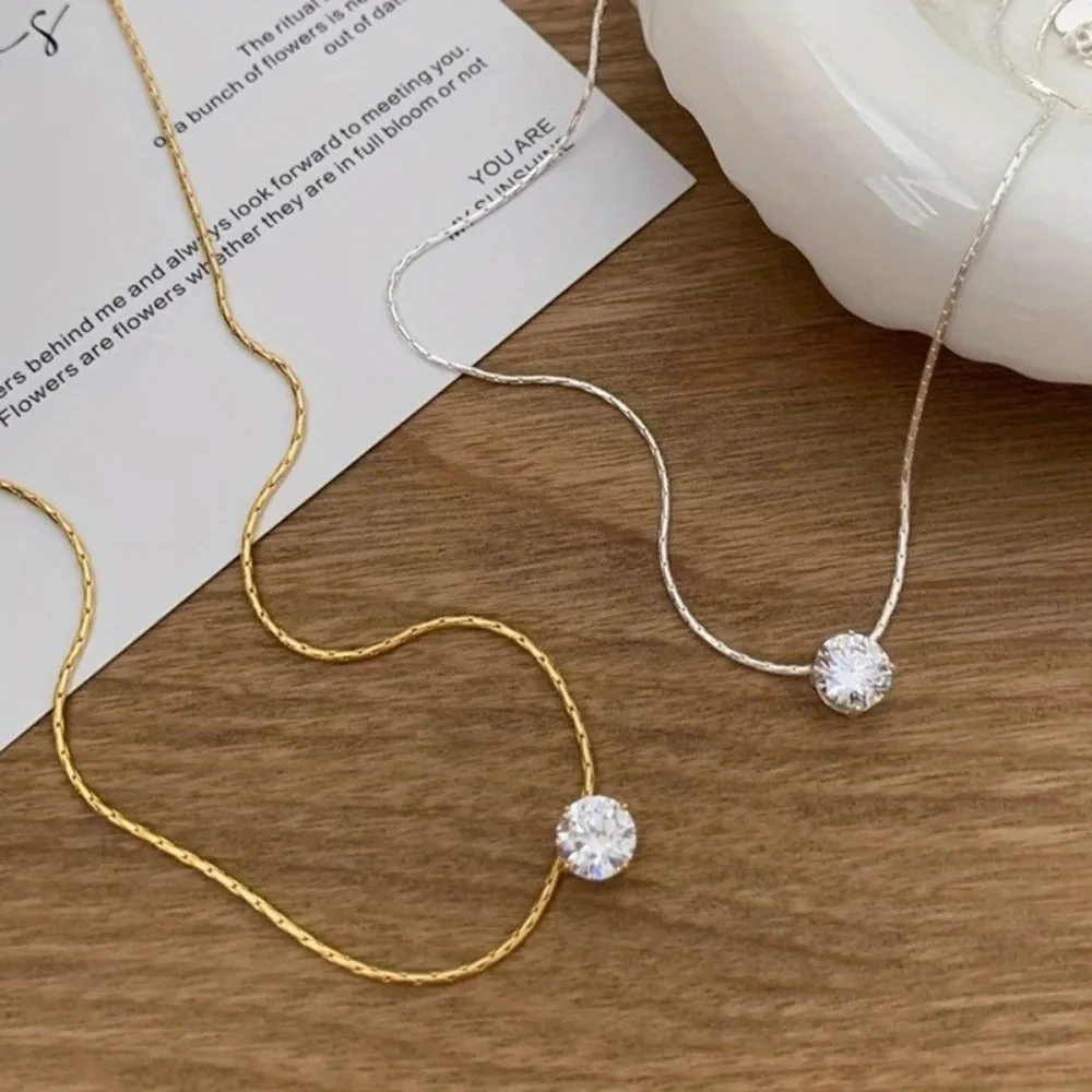 Modified title: Moissanite Necklace Cléa