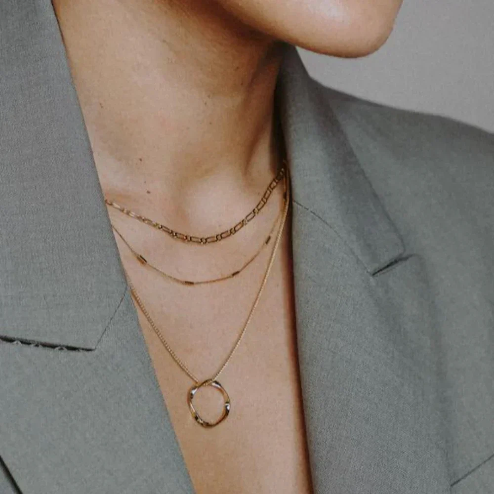 Open Circle Three Row Necklace | Gold - Image 8