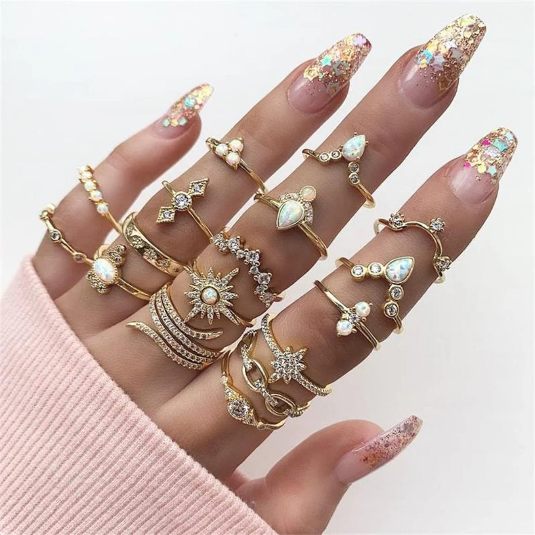 Unique Premium Pack of 8 to 12 Rings - Image 12