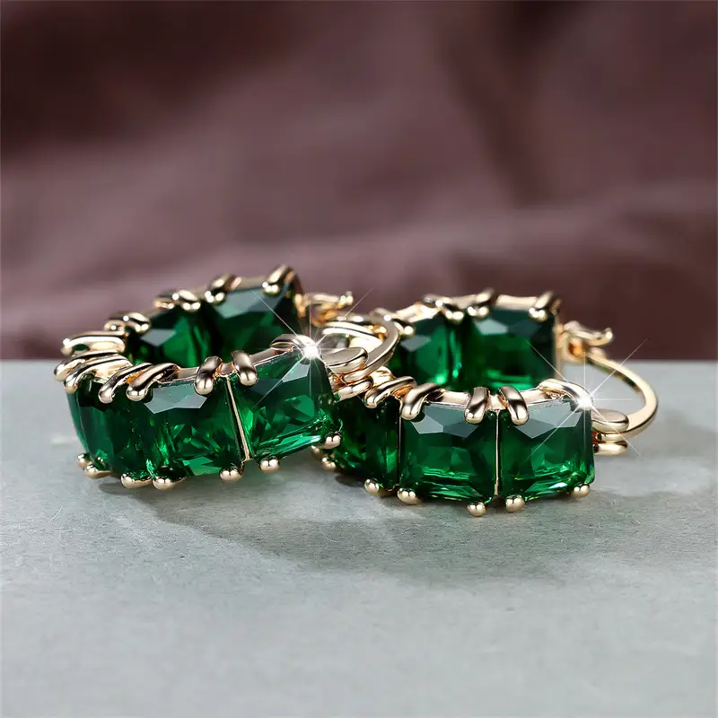 Rowena Emeris Earrings | Gold - Image 2