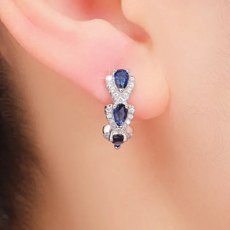 Royal Saphire Crest Earrings | White Gold - Image 2