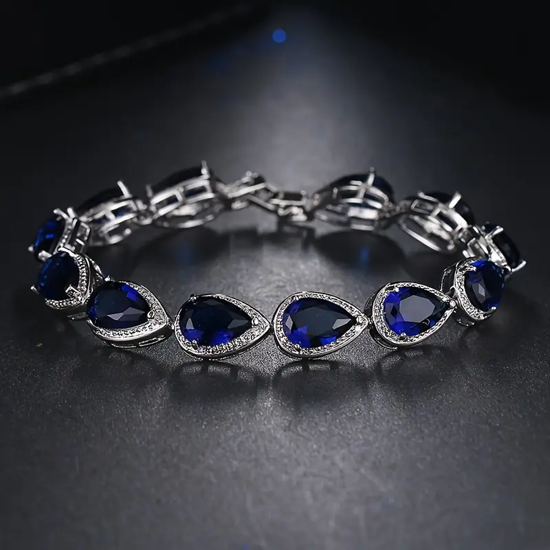 Seren Lysmera Bracelet | White Gold - Image 2