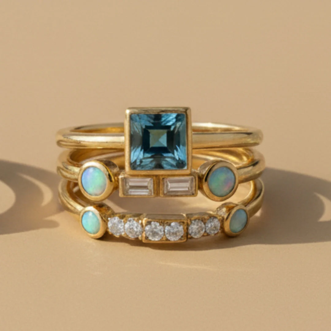 Set of Vintage Blue Crystal Rings - Image 5