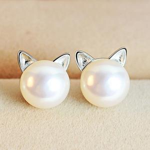 Silver Earrings with Cultured Pearls and Kittens