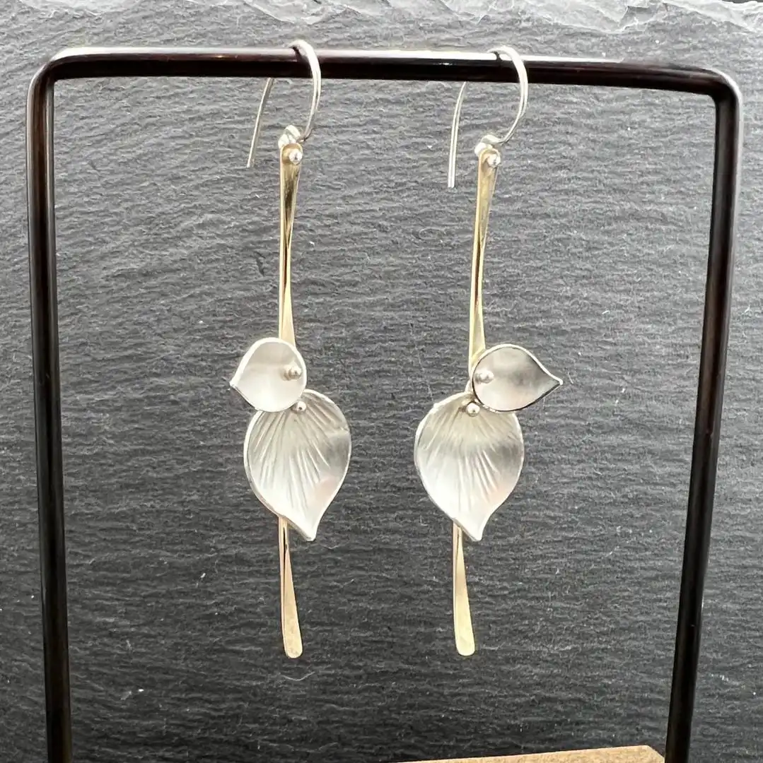 Silver Leaf Vintage Earrings - Image 3