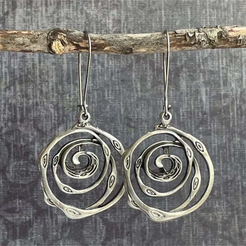 Silver Vintage Maze Earrings