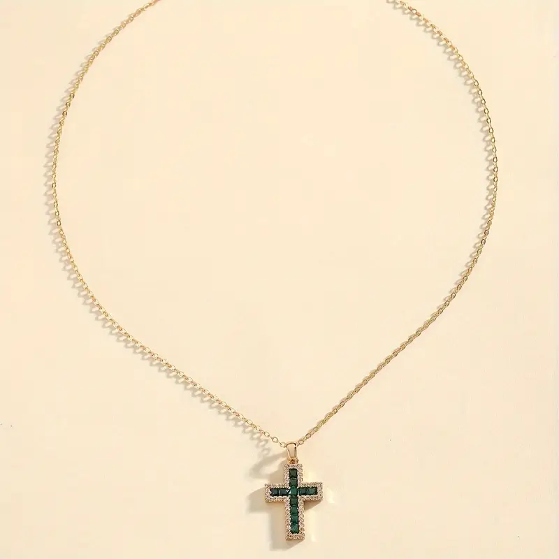 Solene Emerald Cross Pendant Necklace | Gold - Image 3
