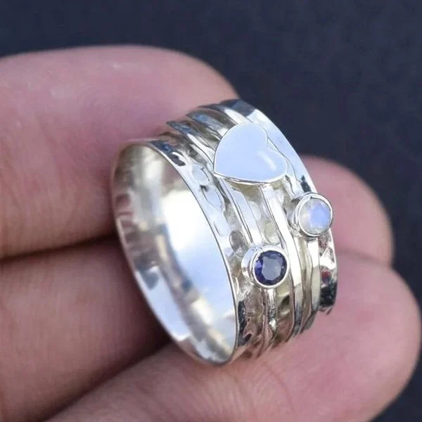 Spinner Hart Ring - Image 3