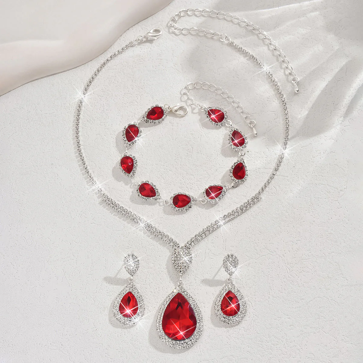 Thalira Bloodwynne Jewelry Set | White Gold - Image 2