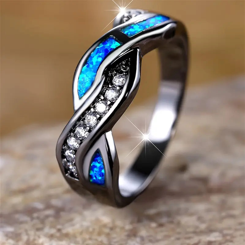 Thessia Lunebray Ring | White Gold - Image 3