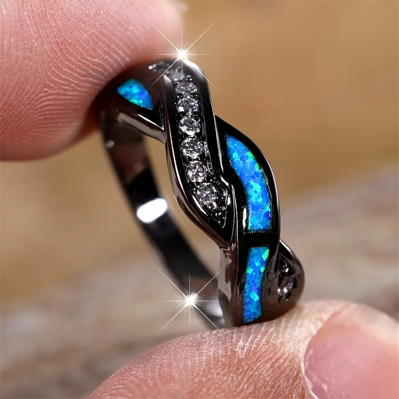 Thessia Lunebray Ring | White Gold - Image 2