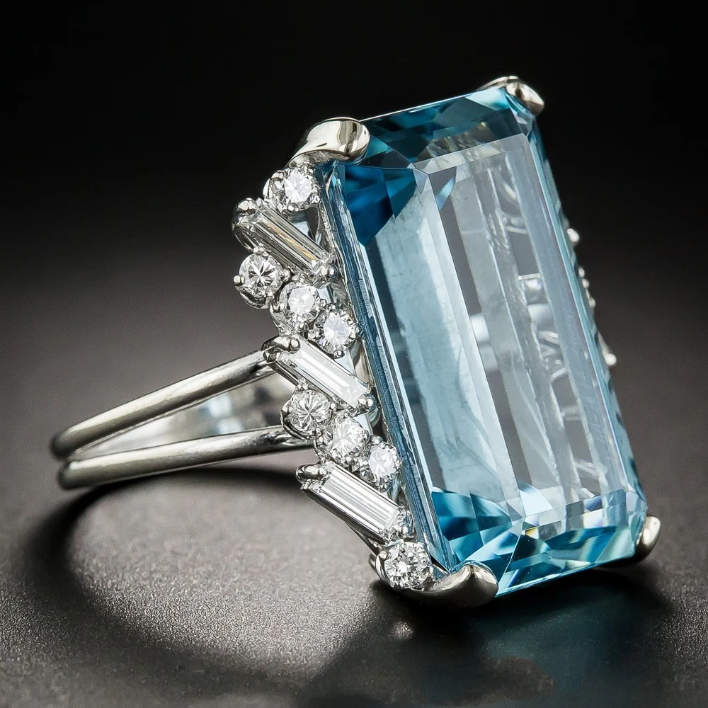 Vintaje Crystal Blue Ring