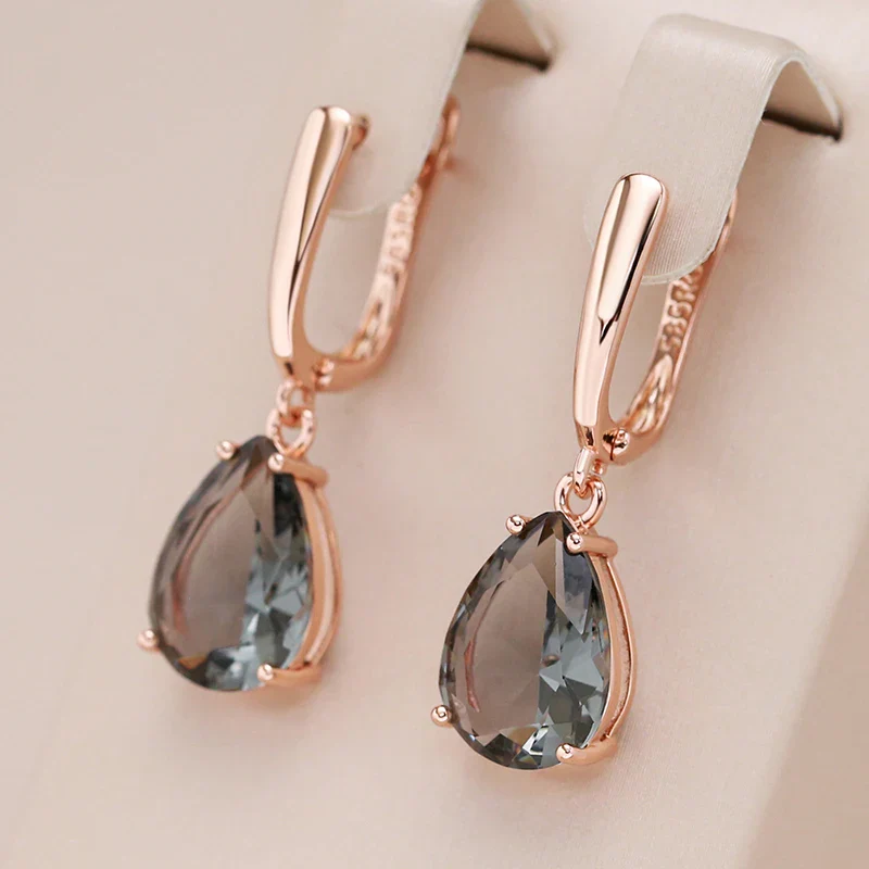 Vintaje Drop Gold Earrings