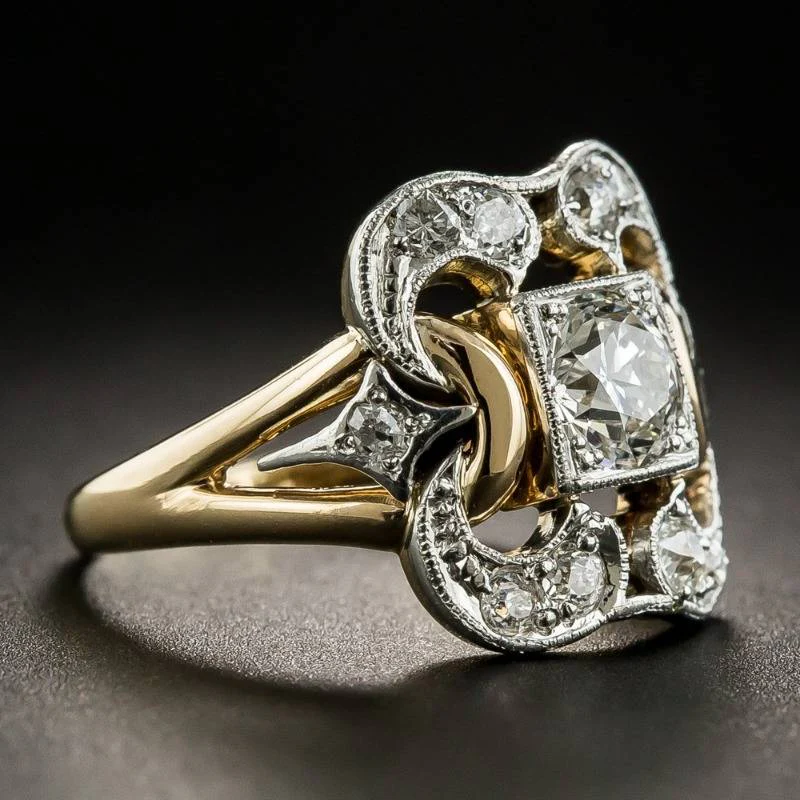 Vintaje Gold Ring with Zircon