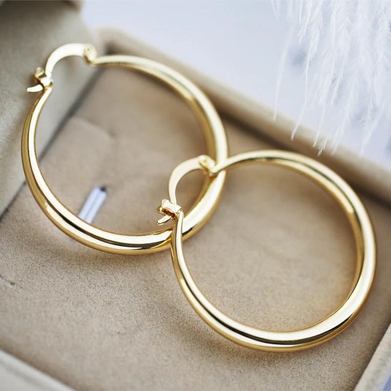 Vintaje Golden Hoops