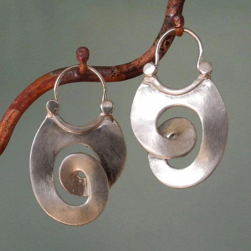 Vintaje Irregular Form Silver Earrings