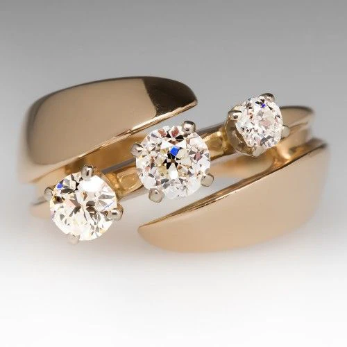 Vintaje Zirconia Open Ring