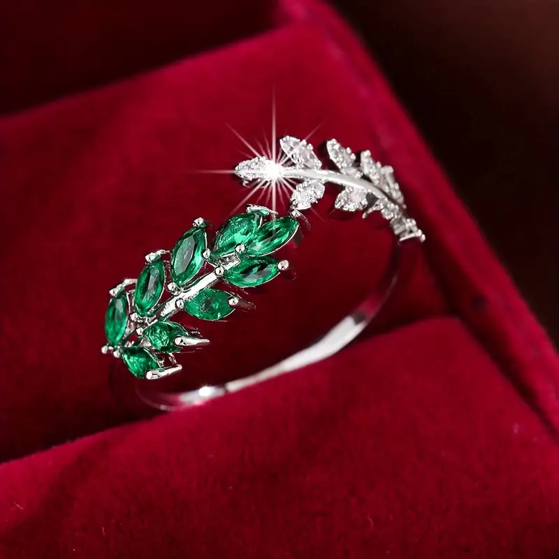 Vivara Saphielle Ring | Gold - Image 2