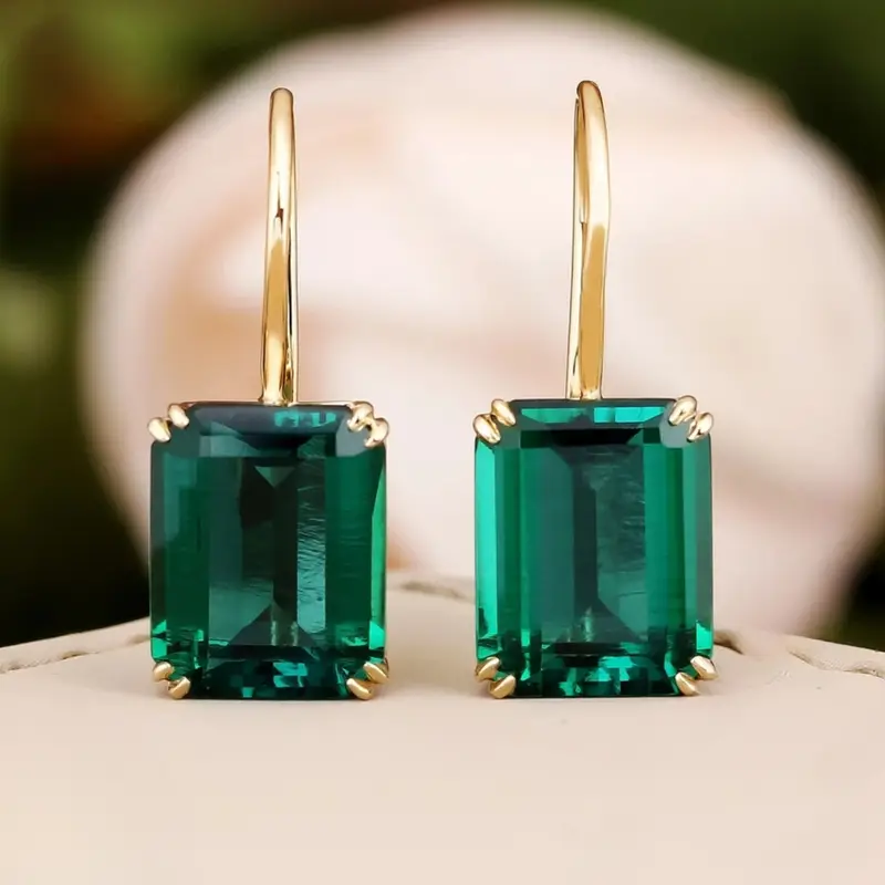 Vivianna Corval Earrings | Gold